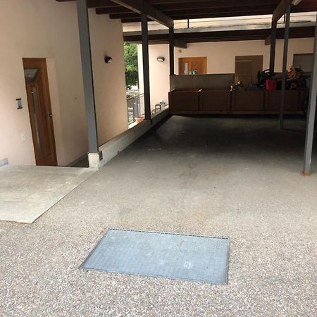 Gemuetliche Ferienwohnung Mit Garten 比亚斯卡 外观 照片